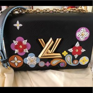 LV Twist MM Flower design